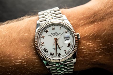 rolex lug to lug review